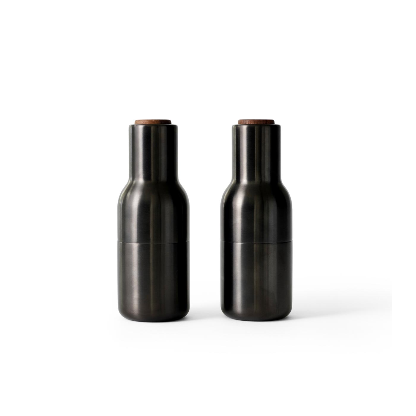 Macinatore per bottiglie, ottone bronzato di NORM ARCHITECTS